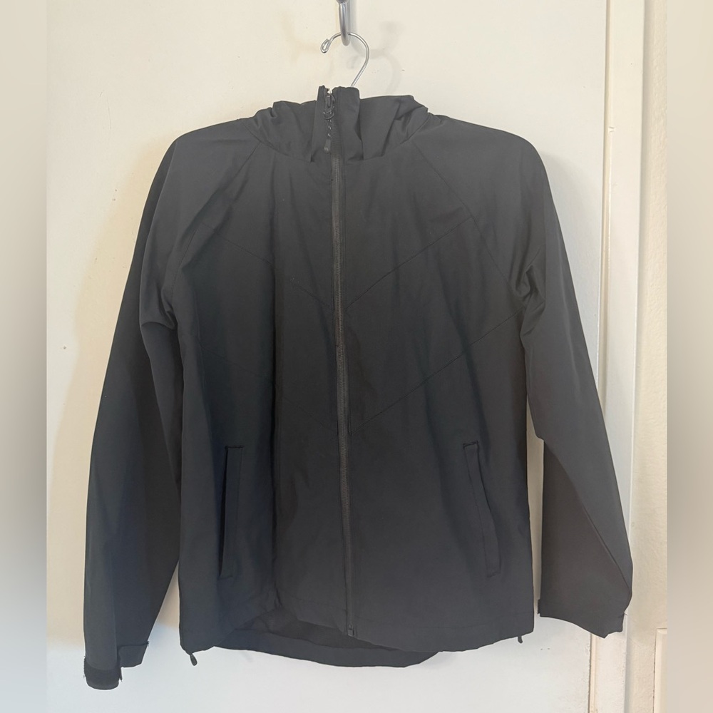 RVCA Heavy-Duty Women’s Windbreaker